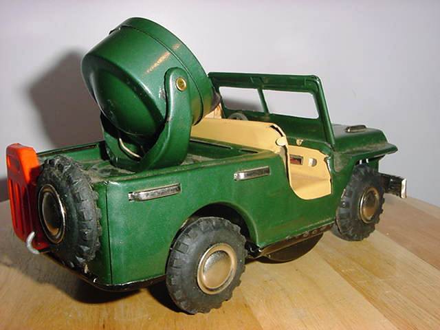 electro-nomura-searchlight-jeep-japanese-toy3