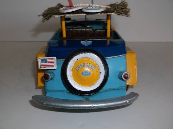 chargers-beach-cruiser-jeepster-toy3