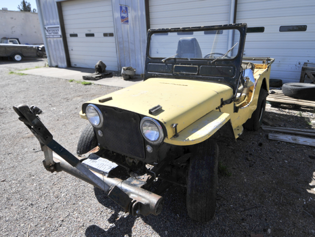 2015-04-25-marfa-jeep2