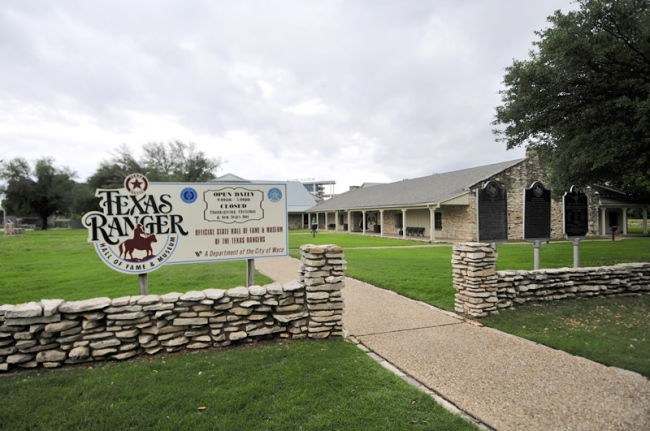 2015-04-28-texas-ranger1