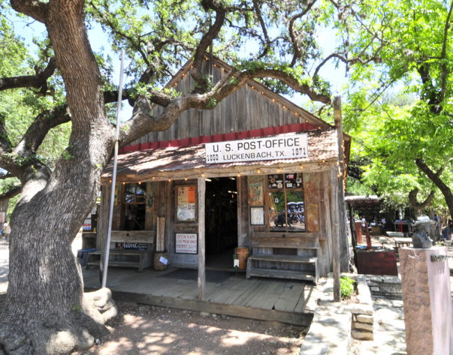 2015-05-01-luckenbach6
