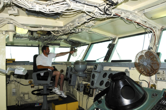 2015-05-08-usslexington3