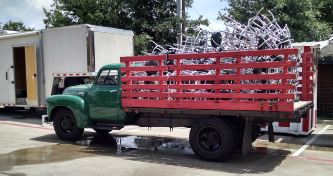 2015-05-14-grapevine-truck2