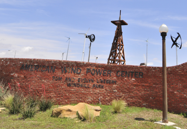 2015-05-15-american-wind-power-museum1