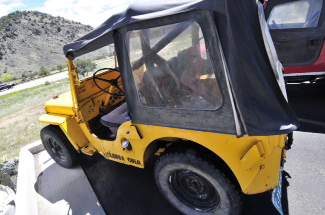 2015-05-17-canoncity-jeep2