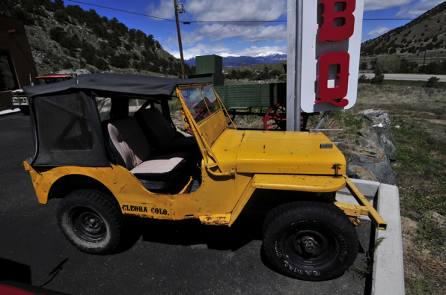 2015-05-17-canoncity-jeep3