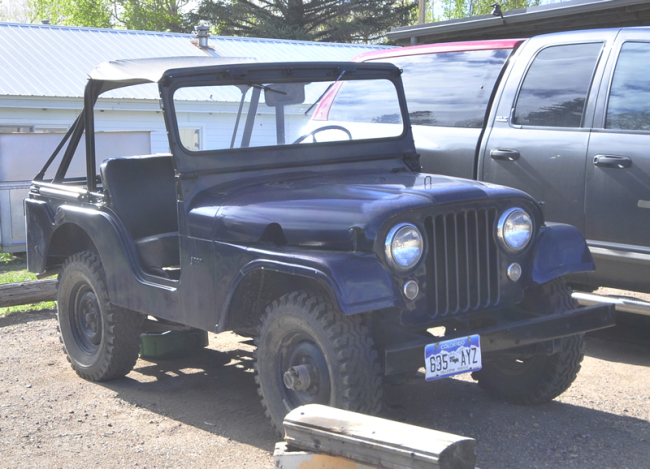 2015-05-17-sagauche-jeeps6