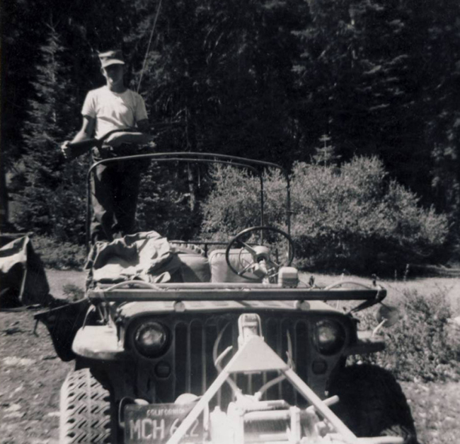 jeep-caravan-trip-1960s-9