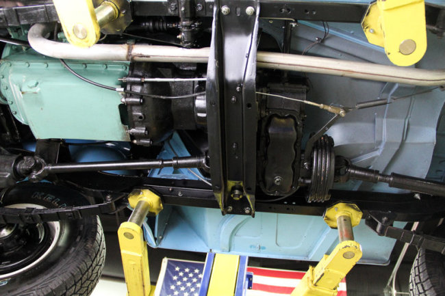 1960-cj5-plymouth-mi5