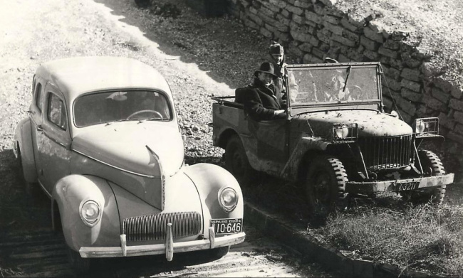 1941-02-28-willys-quad-americar