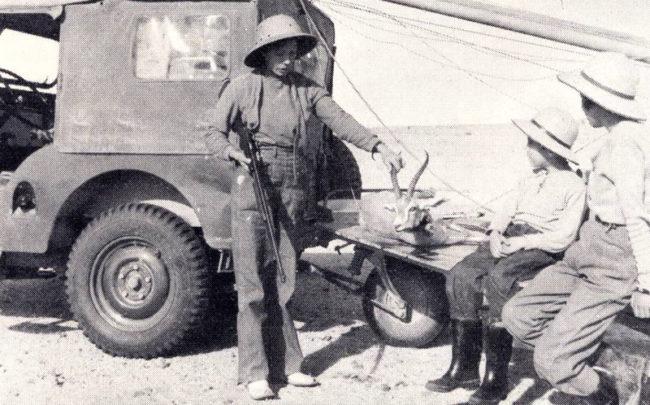 1956-02-globetrotter-african-sail-jeep6