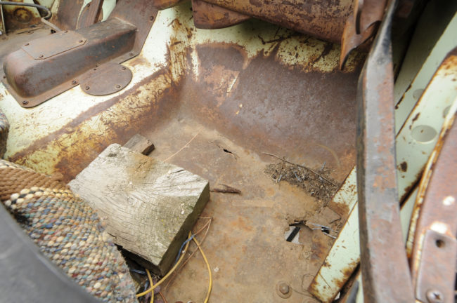 2016-09-06-1956-dj3a-pics-on-trailer-20