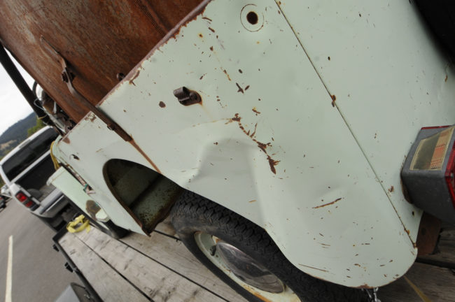 2016-09-06-1956-dj3a-pics-on-trailer-3