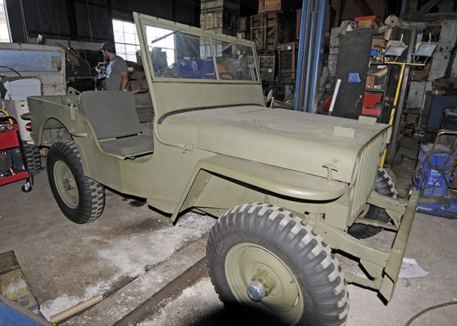 2016-09-28-calvin-inside4