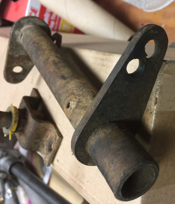 2017-04-22-clutch-arm-2-holes