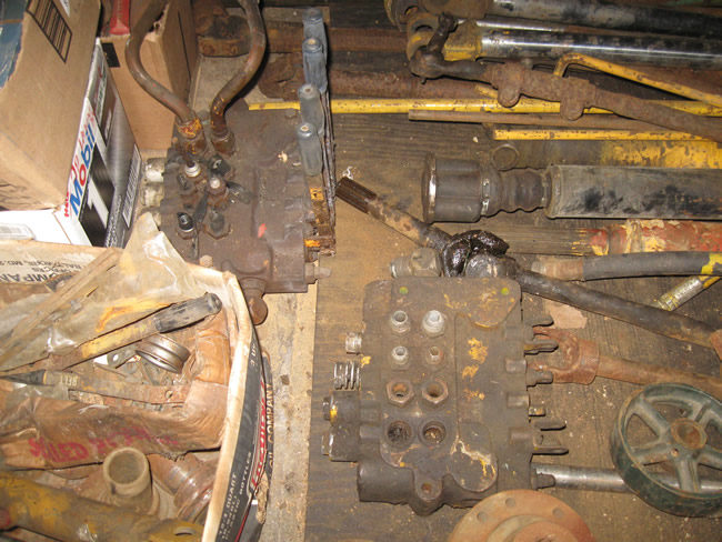 CJ 5 Trencher and Parts Drum Pulley Weight and shaft 018