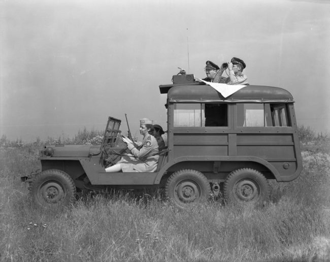 1943-07-command-car-jeep-concept-exterior9