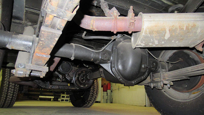 1966-cj6-tux-park-qb18