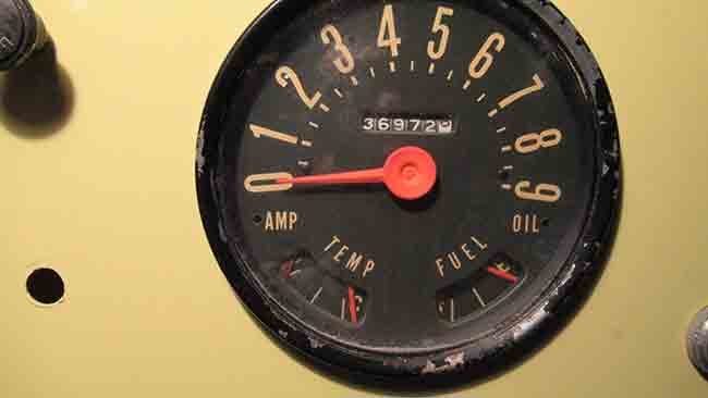 1966-cj6-tux-park-qb20