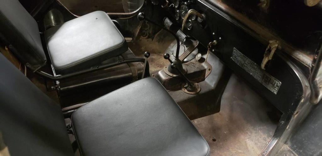 1948-cj2a-lefty-desmoines-ia3