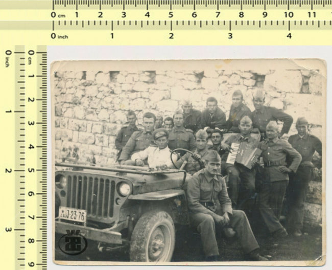 yugslav-band-on-jeep