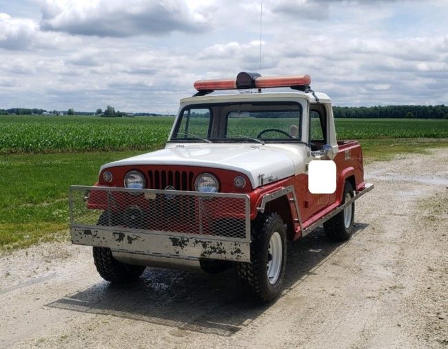 1967-jeepster-commando-fire-jeep-rockford-oh1