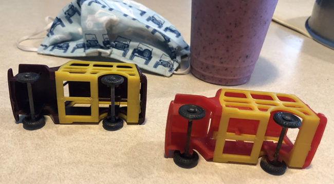 wannatoys-plastic-wagons4