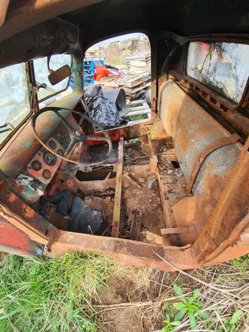 1956-cj-sedan-neosho-mo3