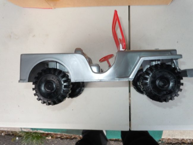 andy-gaurd-plastic-jeep3