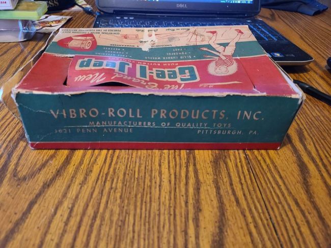 gee-i-jeep-with-box5