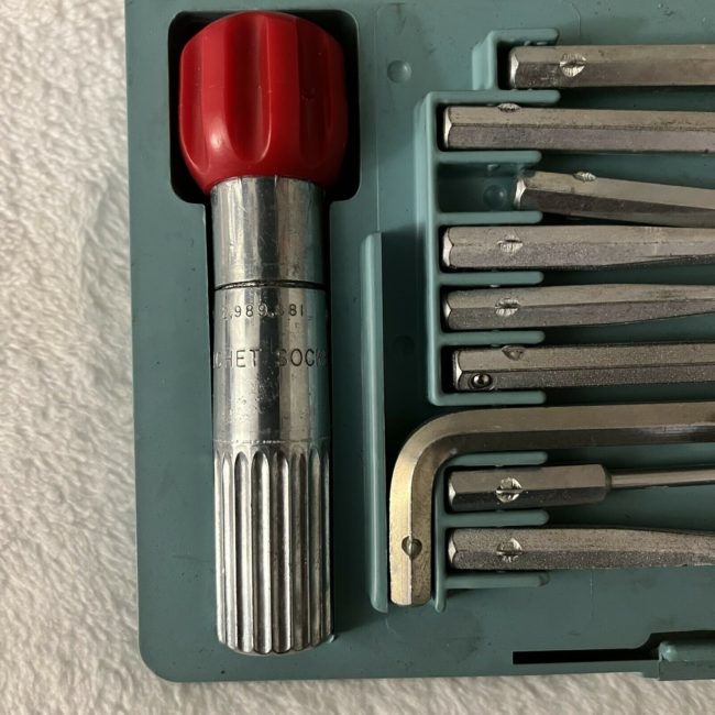 jeep-tool-kit4