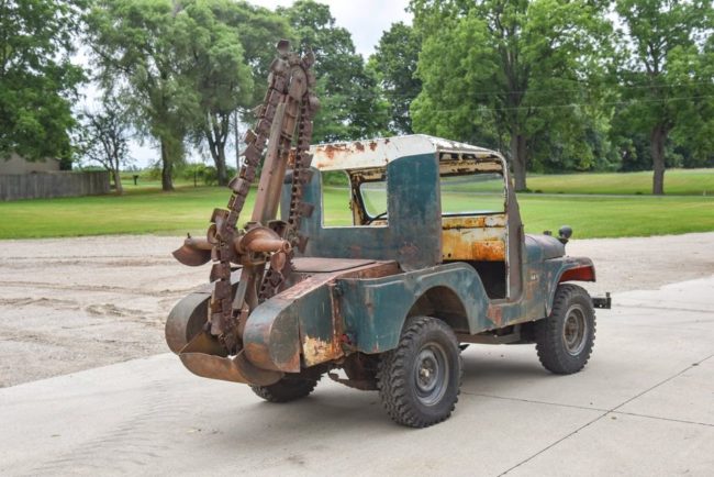 1955-cj5-trencher-in9