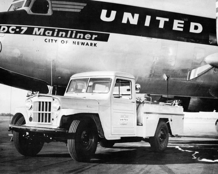 1958-united-air-lines-water-truck1.jpg