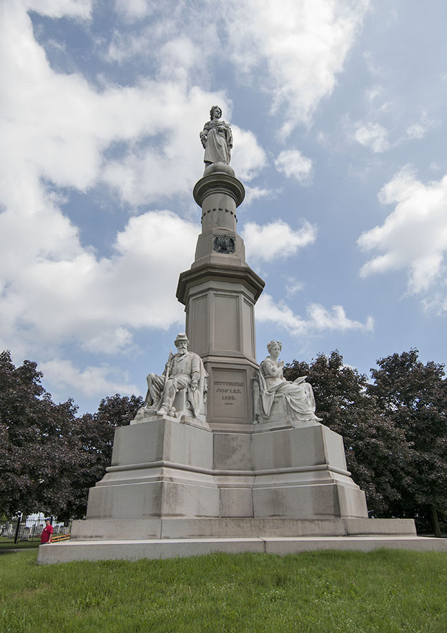 2013-5-20-gettysburg-monument-cemetary+4-lores