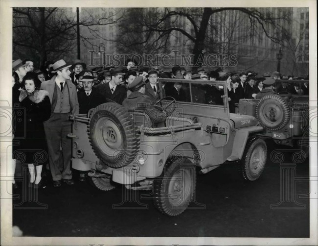 1944-mb-press-photo