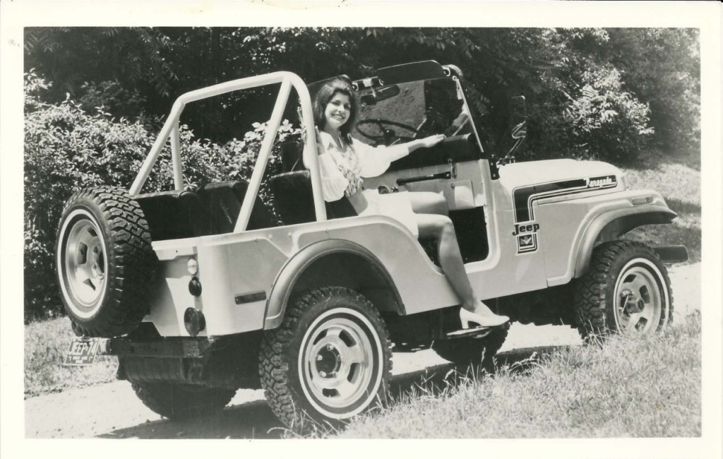 1973-jeep-renegade-factory-photo
