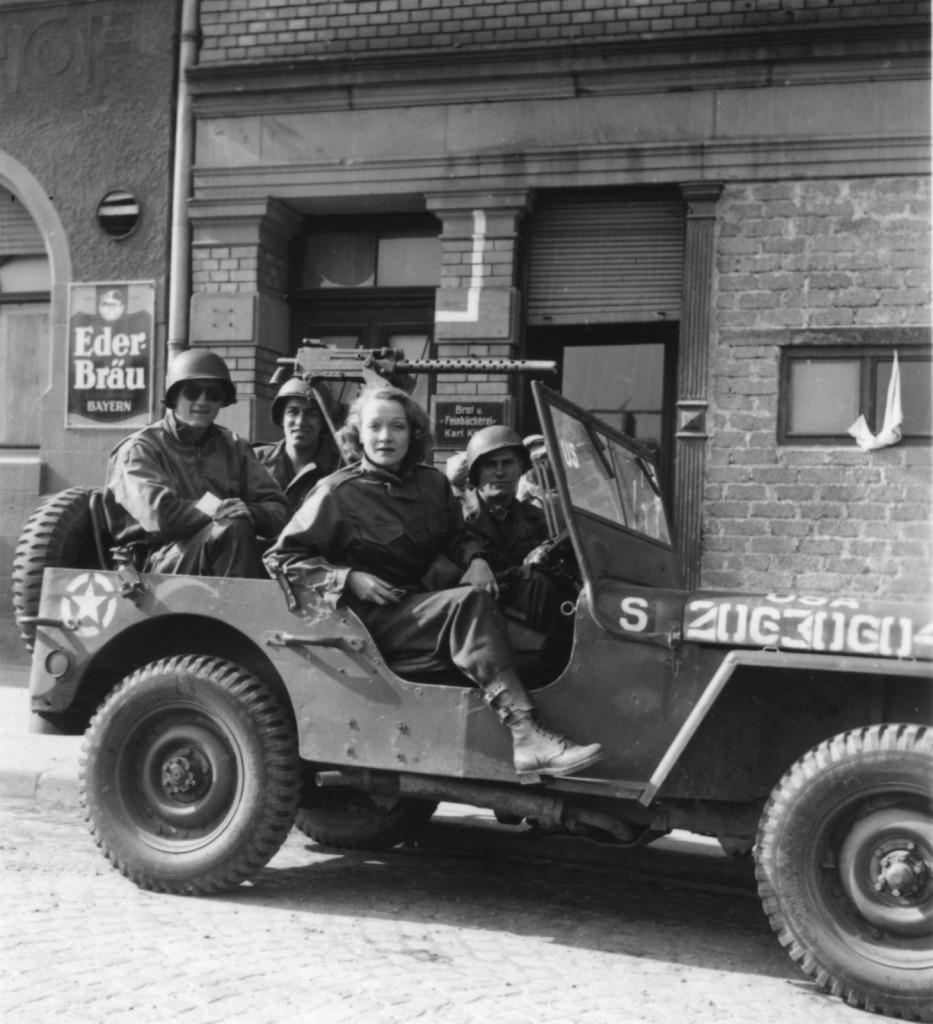Dietrich+in+a+jeep+behind+enemy+lines+winter+of+1944-45