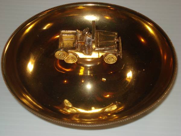 cj5-gold-ashtray-temperance-mi