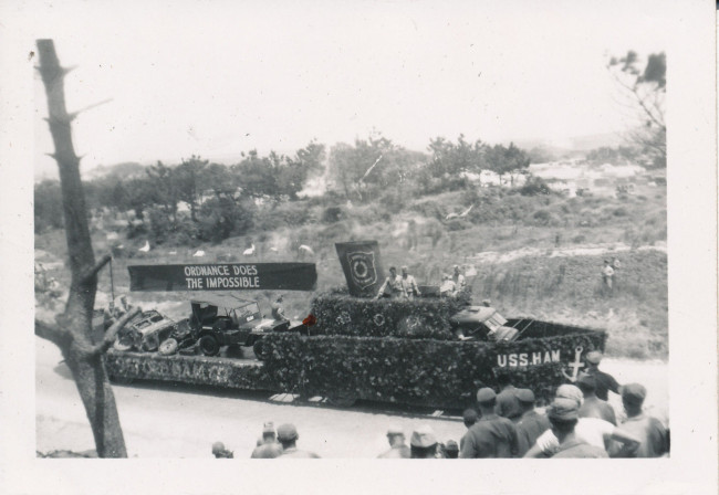 1945-vj-day-parade