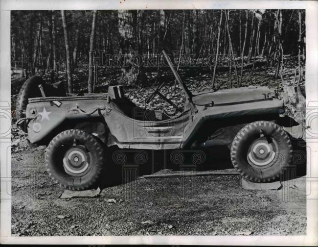 1945-12-5-pneumatic-blowup-rubber-jeep1