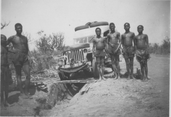 1956-expedition-sauterelle1