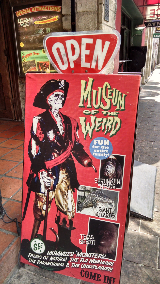 2015-05-04-museum-of-the-weird1