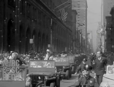 1943-09-09-third-war-bond-drive-parade
