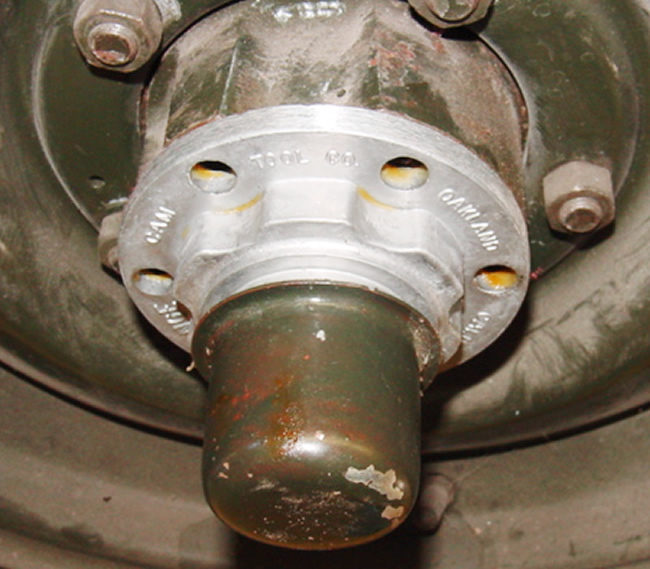 clary-flange-hub-with-cap