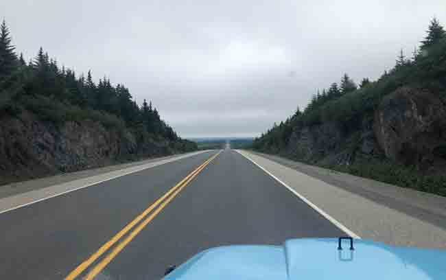 2019-08-08-newfoundland-day1-long-road-lores