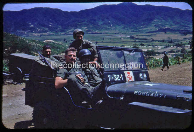 random-photo-1952-soldiers-in-korea