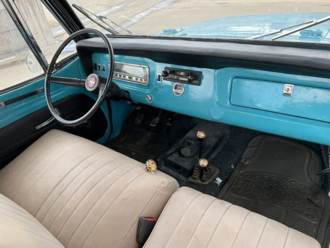 1969-jeep-viasa-jeepster-commando-md6