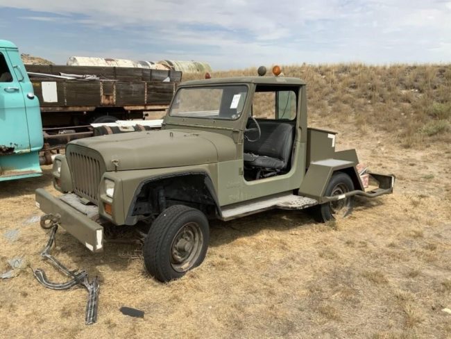 jeeps-sidney-nebraska-auction-tug