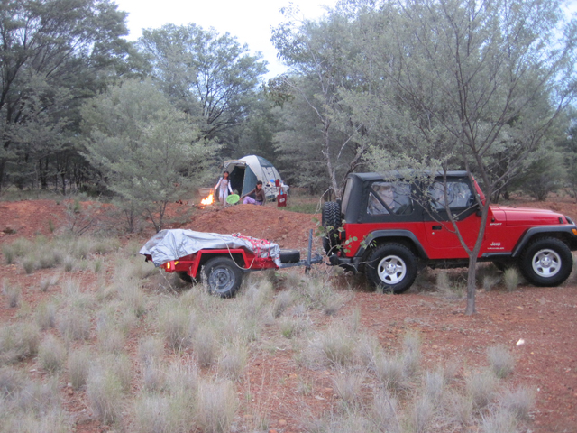 clean_jeep_camping